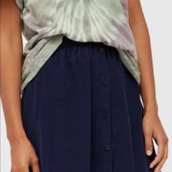 LACAUSA Navy Myles prairie tiered corduroy skirt - Picture 7 of 7